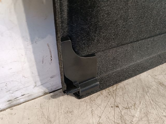 bontott BMW 1 Kalaptartó