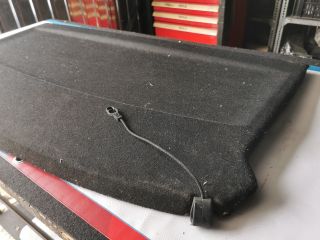 bontott BMW 1 Kalaptartó