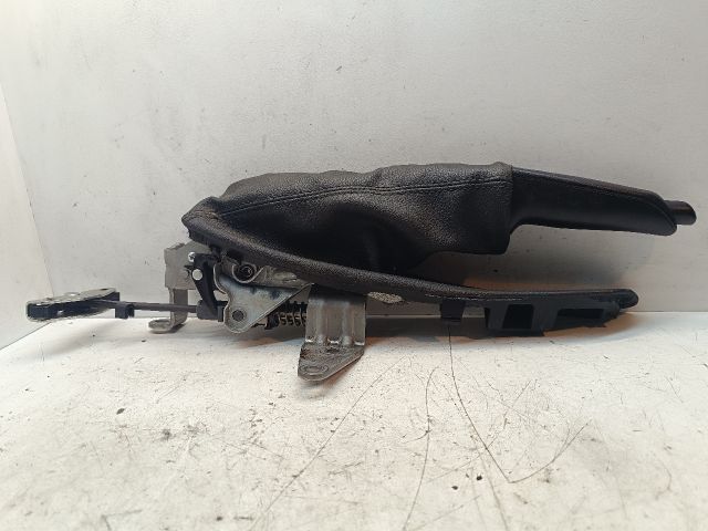 bontott BMW 1 Kézifék Kar