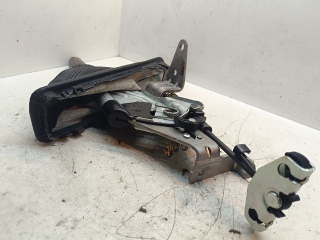 bontott BMW 1 Kézifék Kar