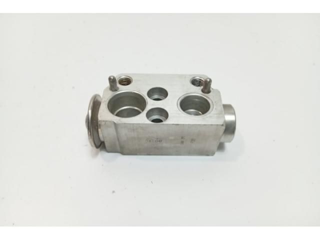 bontott BMW 1 Klíma Nyomásérzékelő Kapcsoló