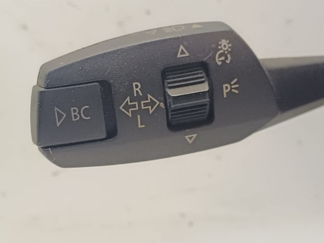 bontott BMW 1 Komplett Kormánykapcsoló (Bajuszkapcsoló)