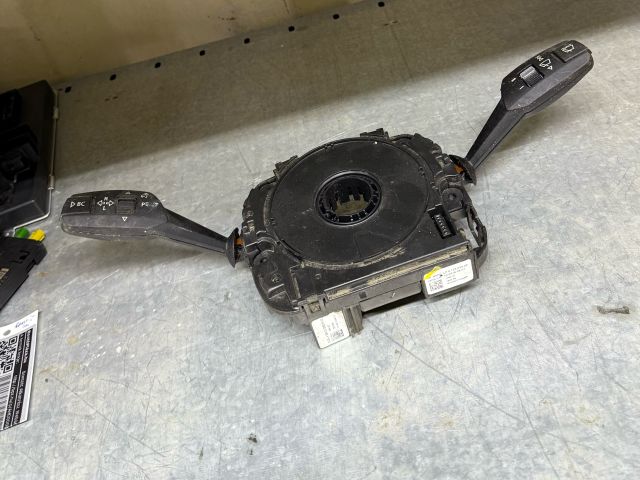 bontott BMW 1 Komplett Kormánykapcsoló (Bajuszkapcsoló)