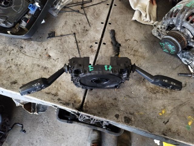 bontott BMW 1 Komplett Kormánykapcsoló (Bajuszkapcsoló)