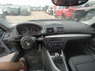 bontott BMW 1 Komplett Kormányoszlop Burkolat