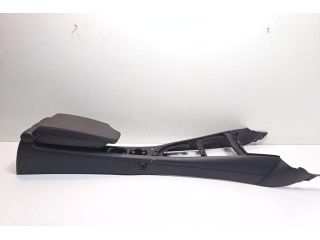 bontott BMW 1 Könyöklő