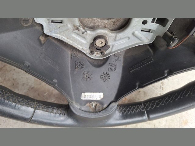 bontott BMW 1 Kormány