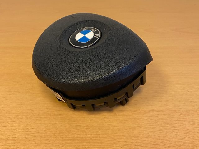 bontott BMW 1 Kormánylégzsák