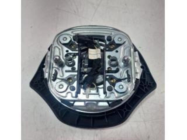 bontott BMW 1 Kormánylégzsák