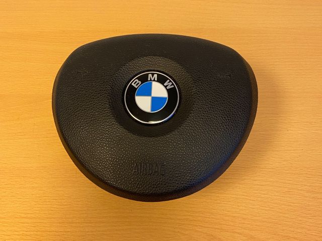 bontott BMW 1 Kormánylégzsák