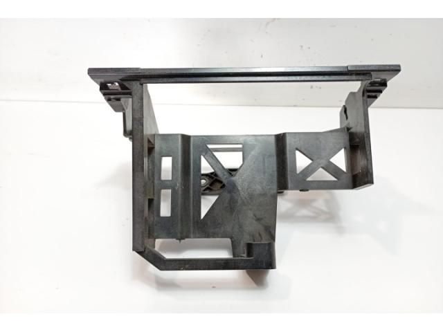 bontott BMW 1 Középkonzol Keret