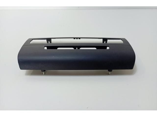 bontott BMW 1 Középső Műszerfal Díszléc