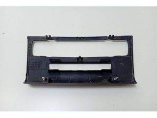 bontott BMW 1 Középső Műszerfal Díszléc