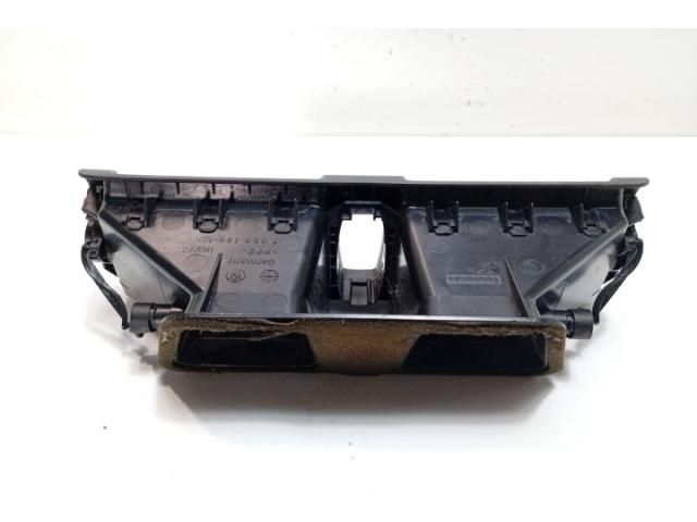 bontott BMW 1 Középső Szellőző