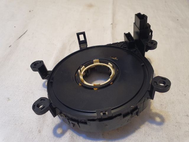 bontott BMW 1 Légzsák Átvezető Szalagkábel