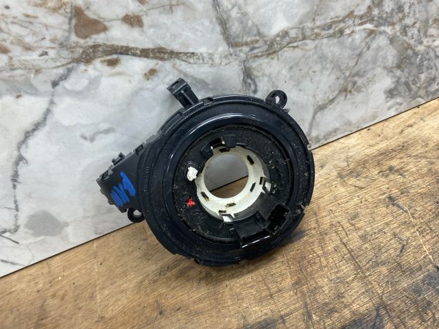 bontott BMW 1 Légzsák Átvezető Szalagkábel