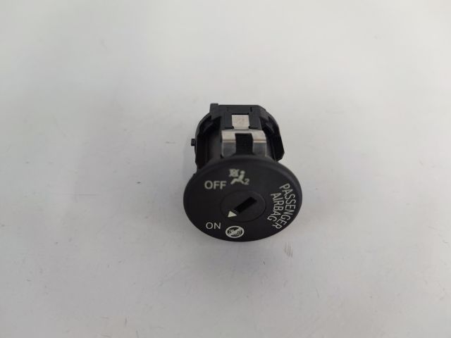 bontott BMW 1 Légzsák Kapcsoló