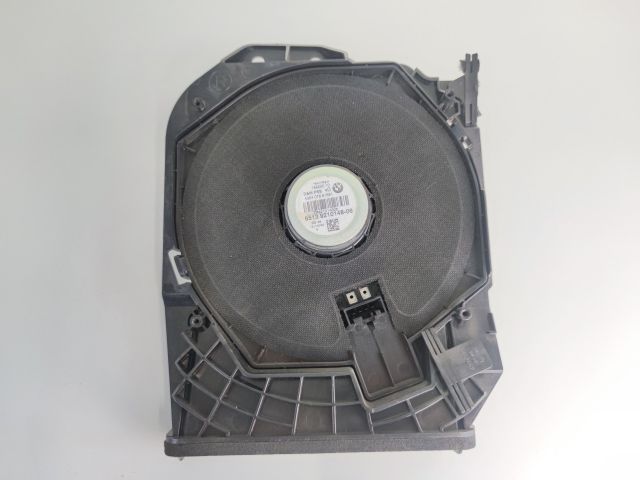 bontott BMW 1 Mélynyomó Hangszóró