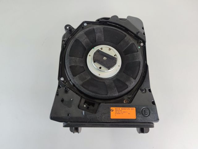 bontott BMW 1 Mélynyomó Hangszóró