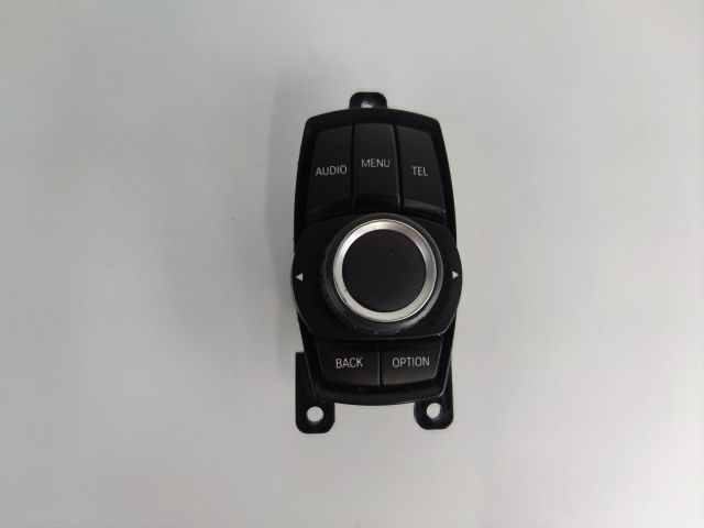 bontott BMW 1 Multimédia Vezérlő