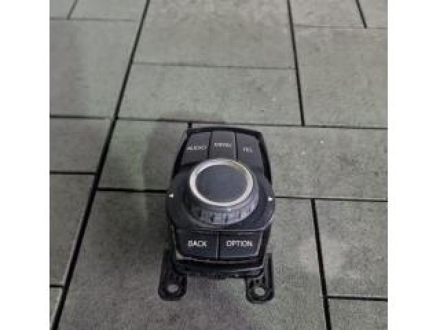 bontott BMW 1 Multimédia Vezérlő