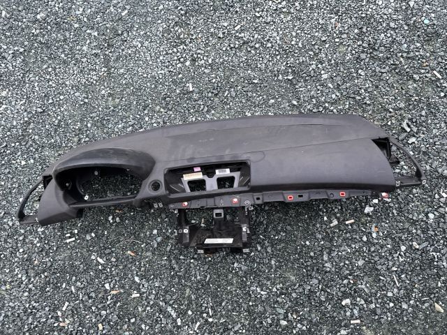 bontott BMW 1 Műszerfal Héj