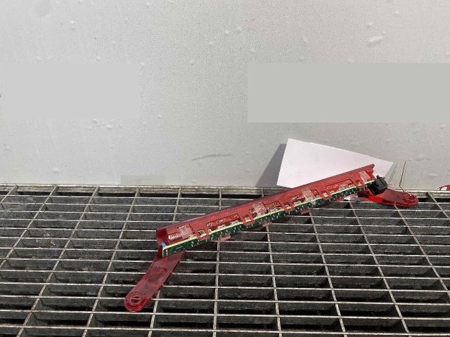 bontott BMW 1 Pótféklámpa