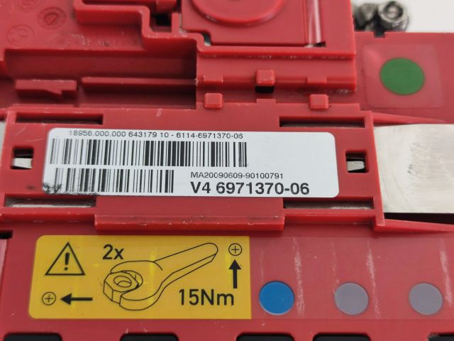 bontott BMW 1 Pozitív Kábel Elosztó