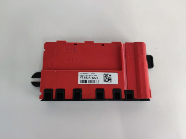 bontott BMW 1 Pozitív Kábel Elosztó