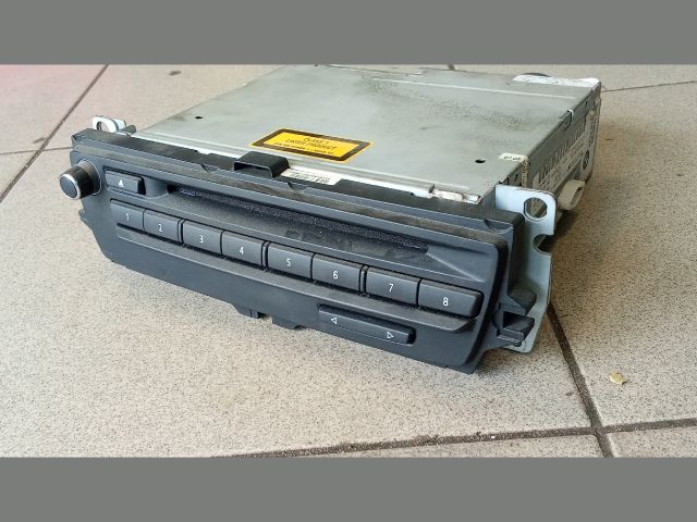 bontott BMW 1 Rádió / CD