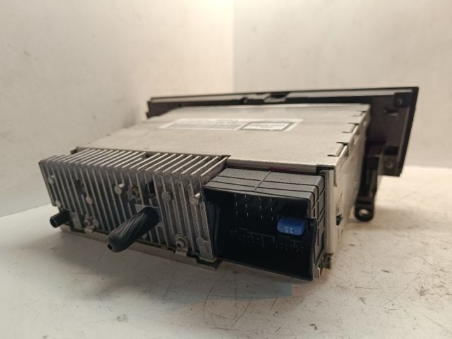 bontott BMW 1 Rádió / CD