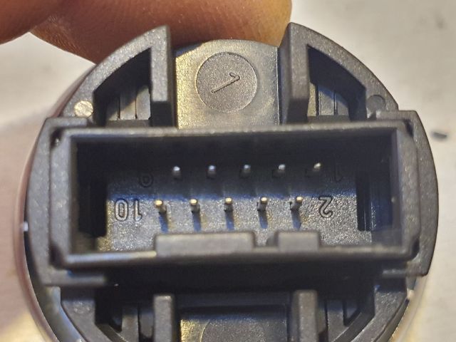 bontott BMW 1 Start / Stop Indító Gomb