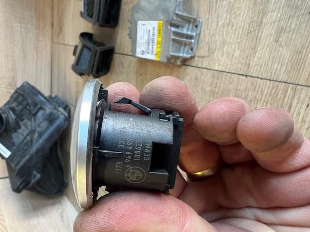 bontott BMW 1 Start / Stop Indító Gomb