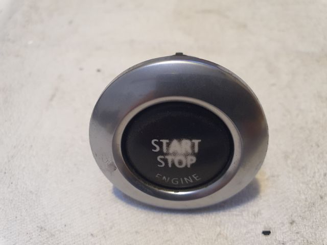 bontott BMW 1 Start / Stop Indító Gomb