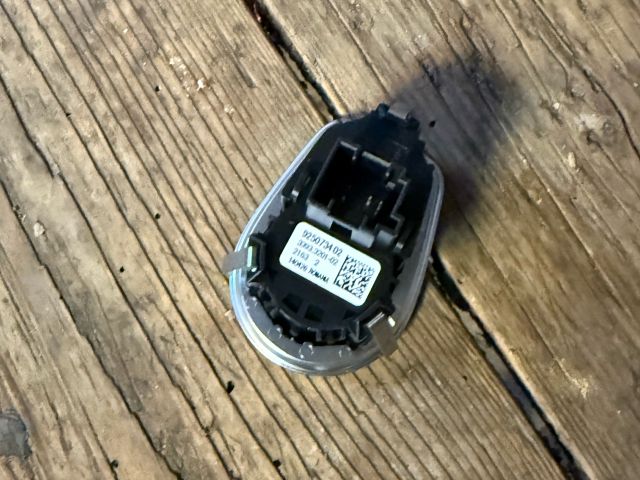 bontott BMW 1 Start / Stop Indító Gomb