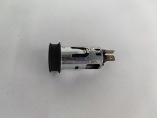 bontott BMW 1 Szivargyújtó Betét