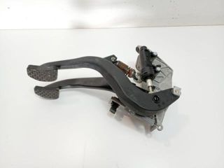 bontott BMW 1 Tartó Bak