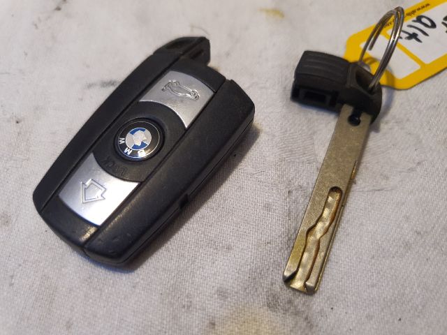 bontott BMW 1 Távirányító Kulcsbetét