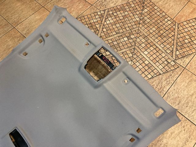 bontott BMW 1 Tetőkárpit