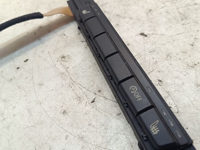 bontott BMW 1 Ülésfűtés Kapcsoló Pár