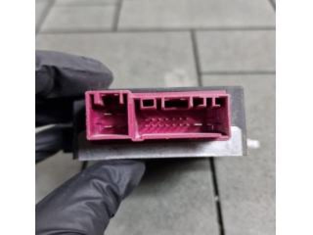 bontott BMW 1 Üzemanyag Befecskendező Vezérlő