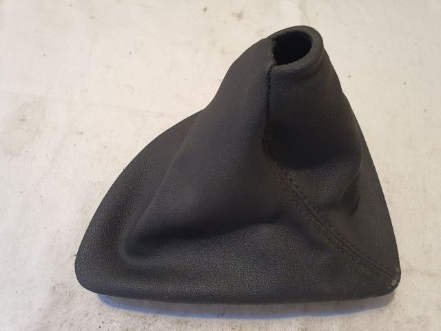 bontott BMW 1 Váltószoknya