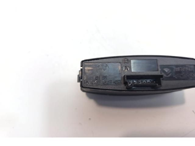 bontott BMW 1 Vészvillogó Kapcsoló