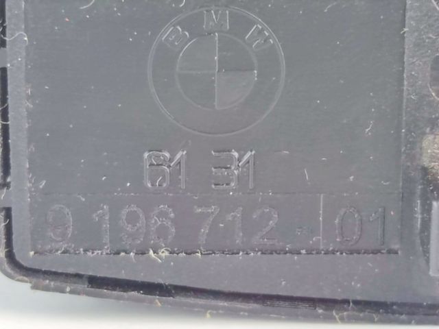 bontott BMW 1 Vészvillogó Kapcsoló