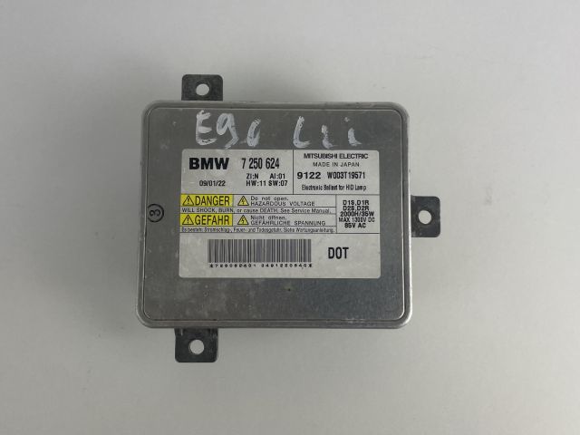 bontott BMW 1 Xenon Trafó