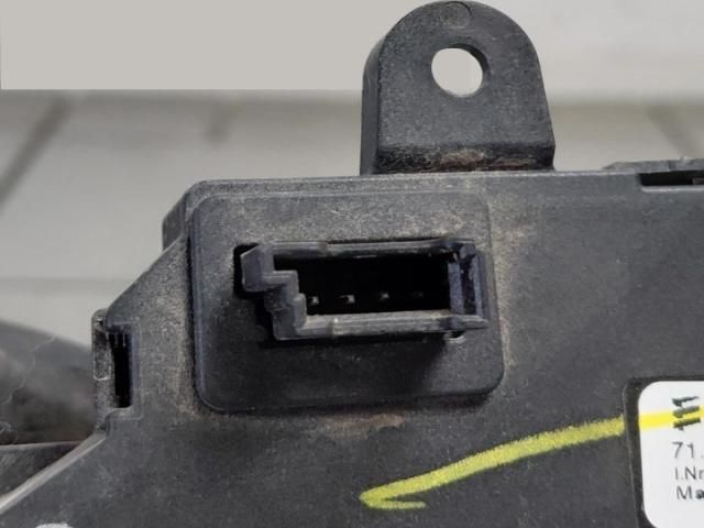 bontott BMW 2 Fűtőradiátor