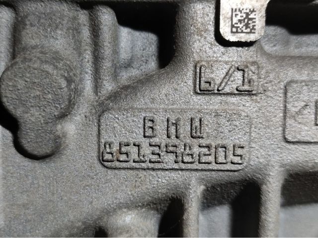 bontott BMW 2 Motor (Fűzött blokk hengerfejjel)