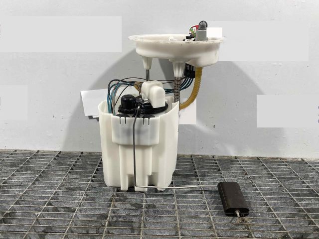 bontott BMW 2 Üzemanyag Szivattyú