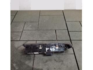 bontott BMW 2 Ablakemelő Kapcsoló Négyes / Kettes