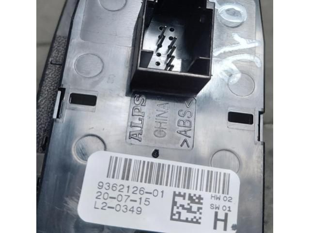 bontott BMW 2 Ablakemelő Kapcsoló Négyes / Kettes